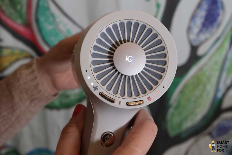 Man sieht den Ventilator des Shark Style iQ